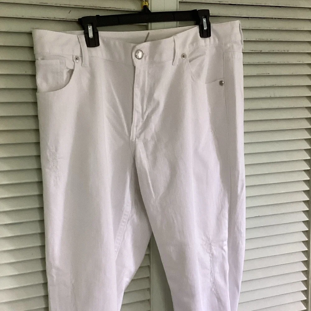 Lane Bryant Collection Slim Straight White Women’s Jeans size 18